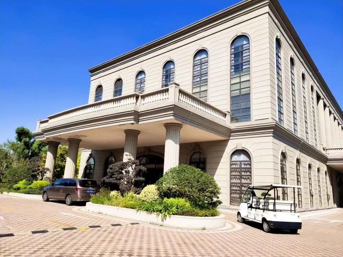 工程案例 | 安信地板鋪進滬上規模最大養老院「僑輝·天頤康養城」